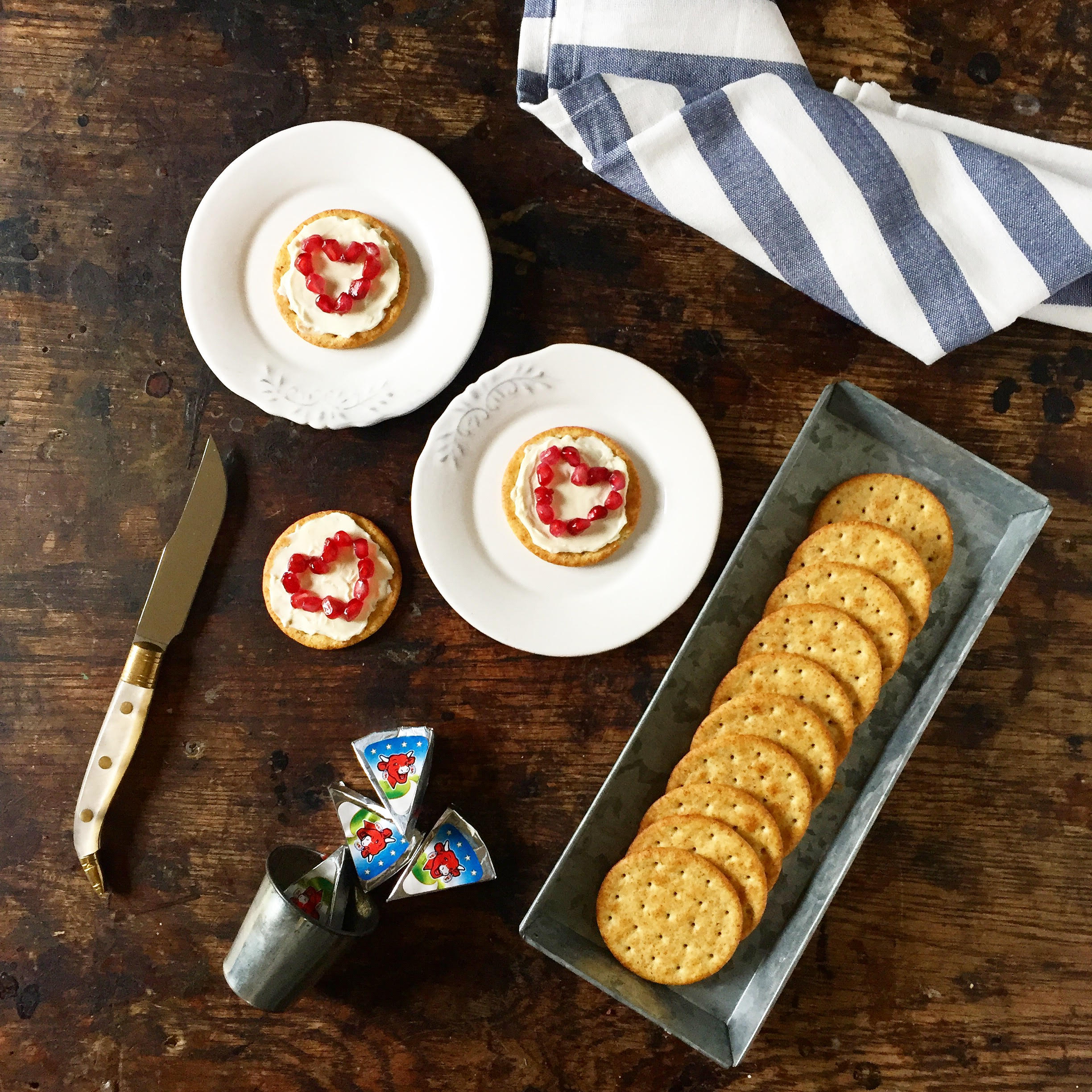7 Cheese & “Biscuits” (Crackers) Recipes The Laughing Cow UK