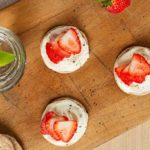 Mini Crackers with Strawberries and Pepper